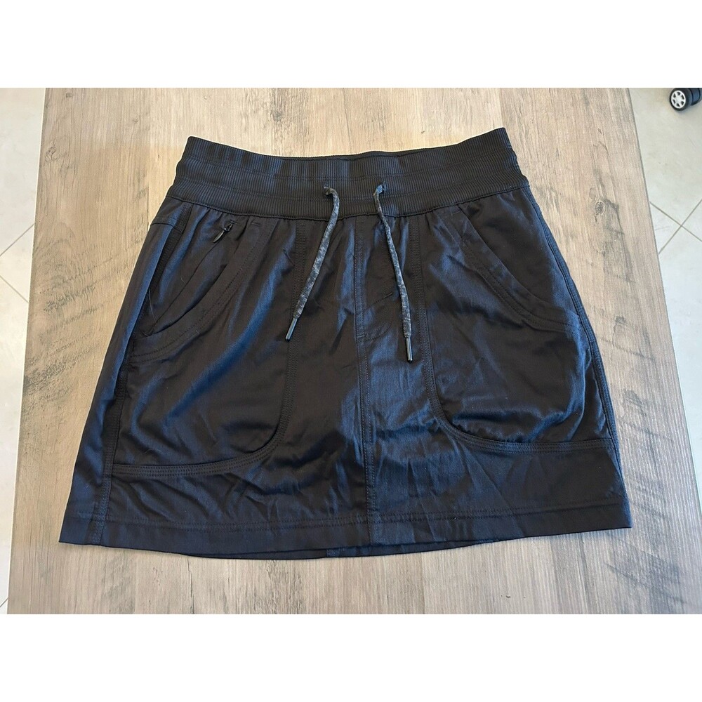 The North Face Womens Black Skort size XS Golf Tennis Shorts Skirt